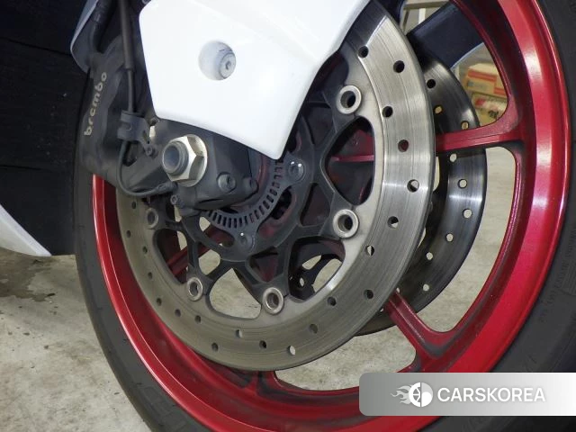 Suzuki GSX1300R HAYABUSA id 3947709 из Японии 8