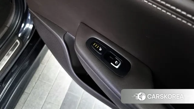 Kia Stinger id 3588617 из Кореи 8