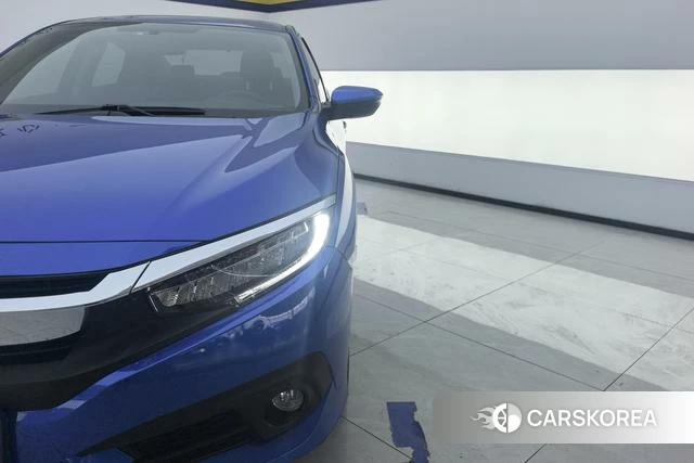 Honda Civic id 4212283 из Китая 8