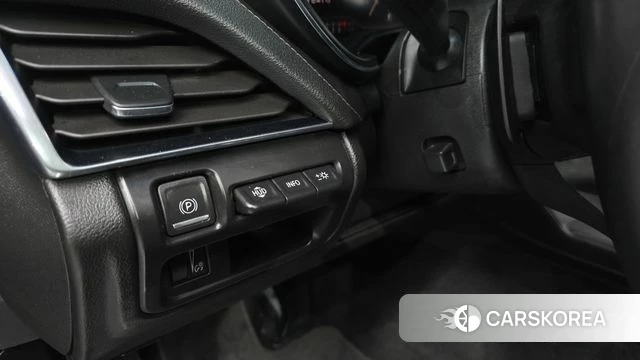 Cadillac CT5 id 4631994 из Кореи 8