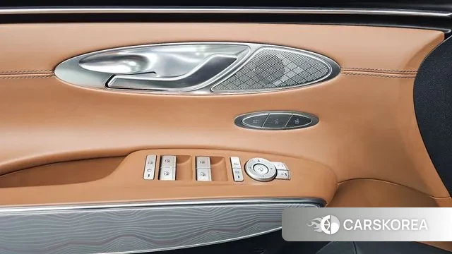 Genesis GV70 id 3524197 из Кореи 8