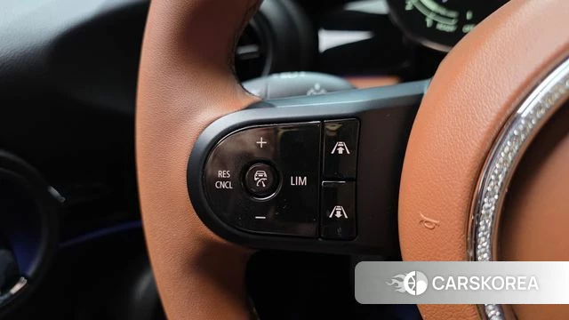 Mini Cooper S Convertible id 4692837 из Кореи 8