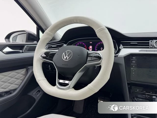Volkswagen Magotan id 4258706 из Китая 8