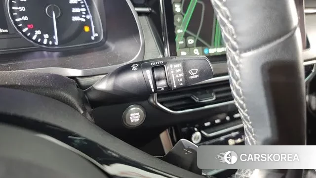 Kia K7 Premier Hybrid id 3225993 из Кореи 8