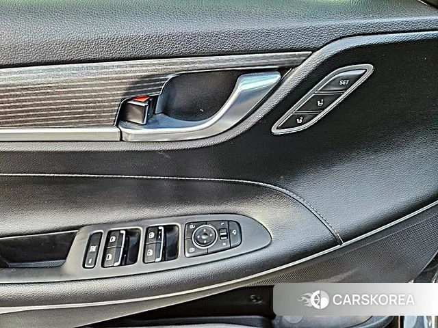 Hyundai Grandeur IG Hybrid id 4363132 из Кореи 8