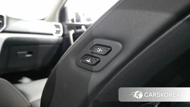 Kia Sportage The Bold id 3813058 из Кореи 8