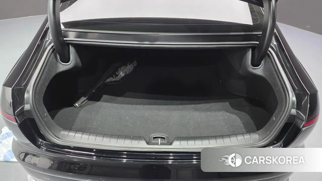 Hyundai Grandeur Hybrid (GN7) id 4408507 из Кореи 8