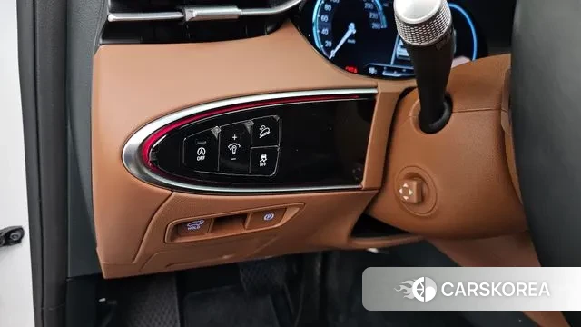 Genesis GV70 id 3758844 из Кореи 8