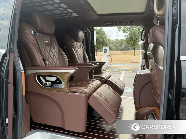 Mercedes-Benz V-class id 4265592 из Китая 8