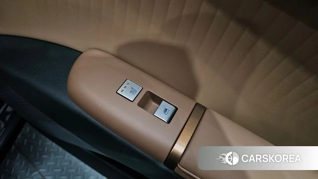 Hyundai Grandeur (GN7) id 4479975 из Кореи 8