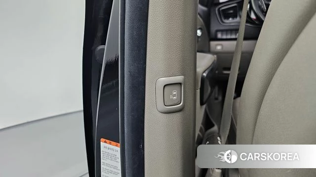 Kia The New Carnival id 4410908 из Кореи 8