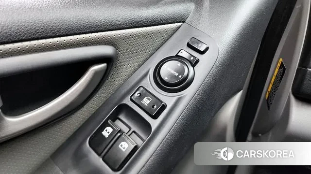 Hyundai The New Grand Starex id 3187823 из Кореи 8