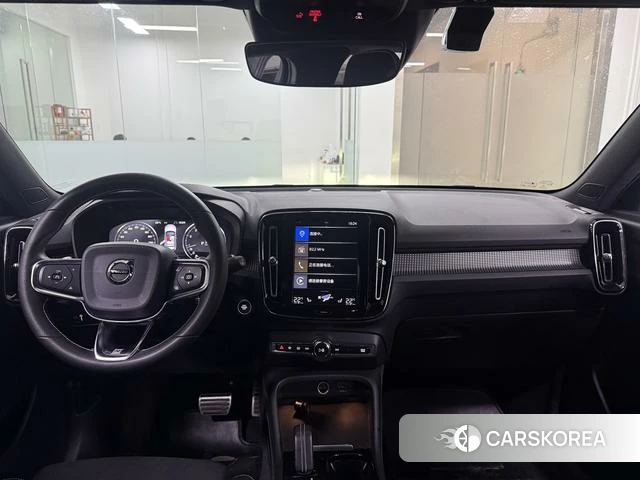 Volvo XC40 id 4214122 из Китая 8