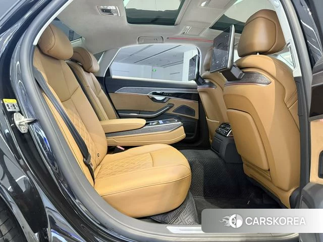 Audi A8 id 4307462 из Китая 8