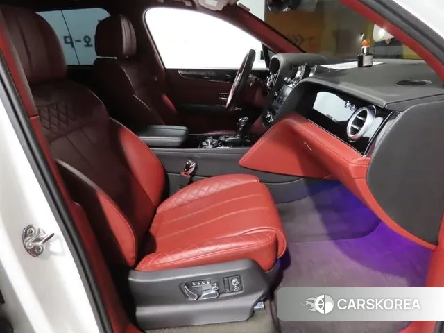 Bentley Bentayga id 3183229 из Кореи 8