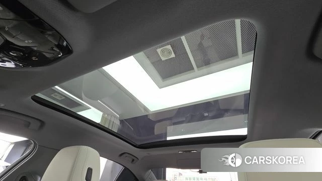 BMW 5 Series (G60) id 3850301 из Кореи 8