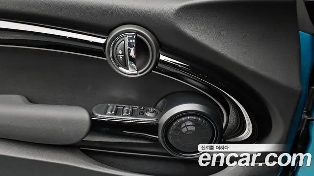 Mini Cooper S Convertible id 2700989 из Кореи 8