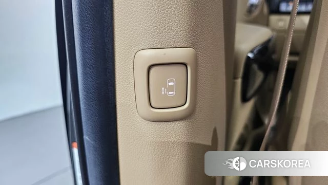Kia The New Carnival id 4245383 из Кореи 8