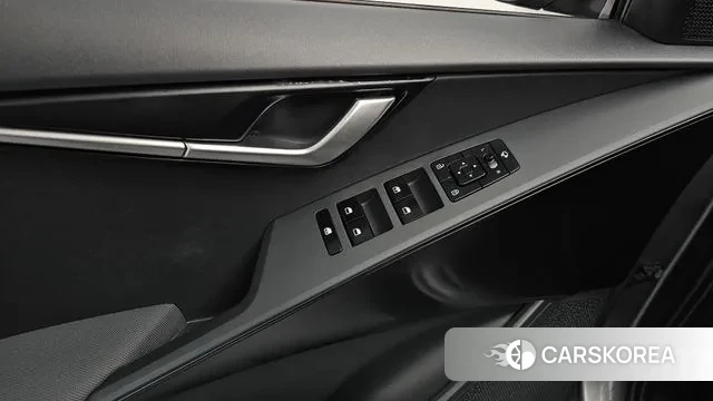 Kia Di Ol Nu Niro id 3348356 из Кореи 8