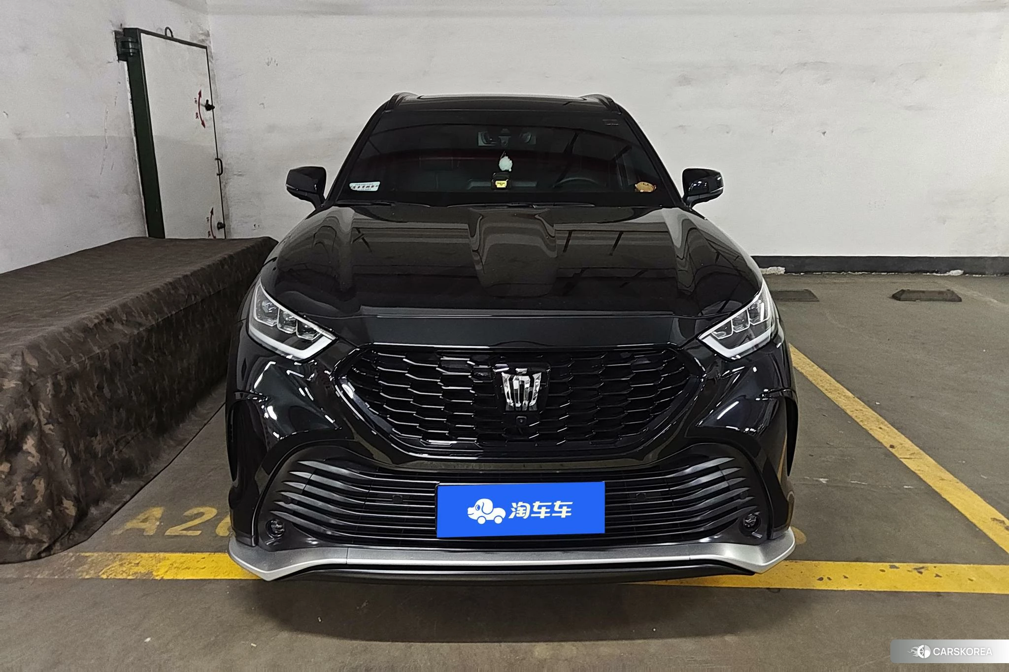 Toyota Crown Lufang id 4486303 из Китая 8