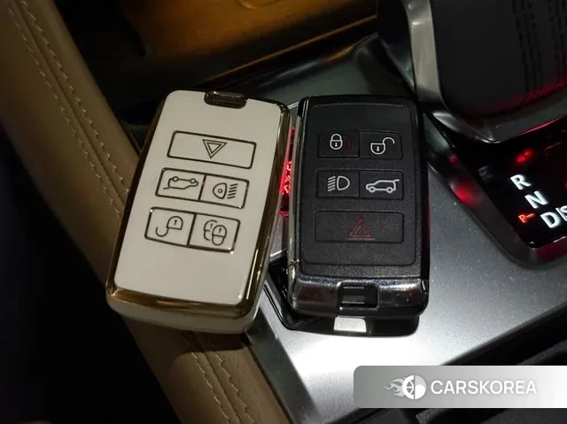 Jaguar F-PACE id 3196738 из Кореи 8