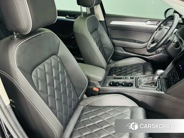 Volkswagen Magotan PHEV id 4271306 из Китая 8