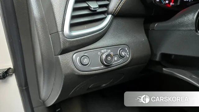 Chevrolet (GM Daewoo) The New Trax id 3417576 из Кореи 8