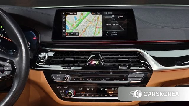BMW 5 Series (G30) id 4667410 из Кореи 8