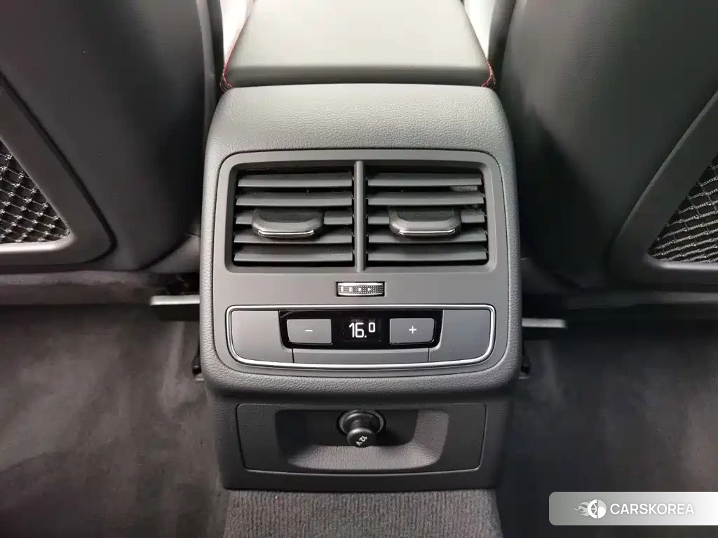 Audi RS 5 id 4674284 из Китая 9