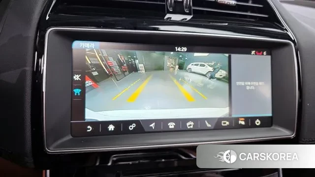 Jaguar XE id 3713639 из Кореи 8