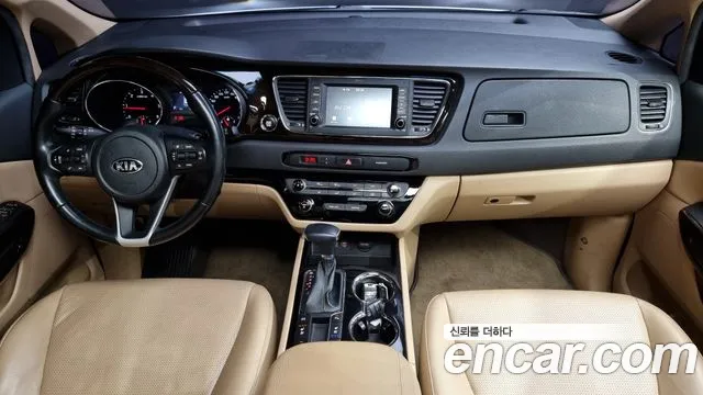 Kia The New Carnival id 2607350 из Кореи 8