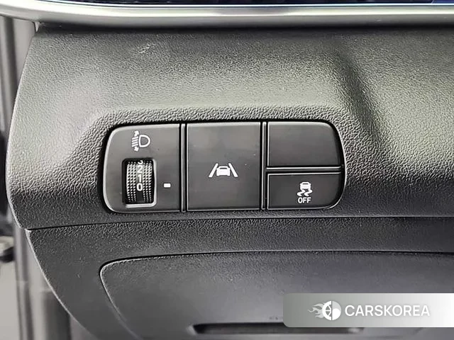 Hyundai Avante (CN7) id 3469085 из Кореи 8