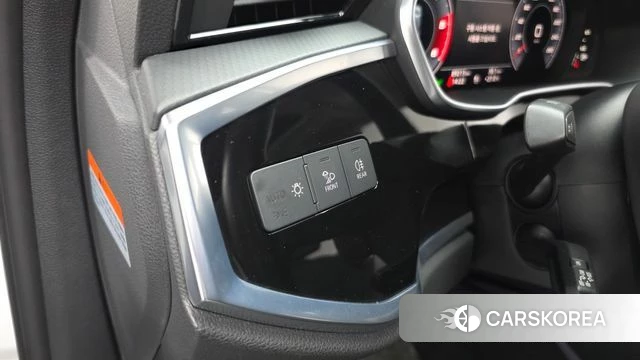 Audi Q3 (F3) id 4736736 из Кореи 8