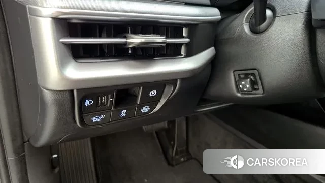 Hyundai Grandeur Hybrid (GN7) id 2963864 из Кореи 8