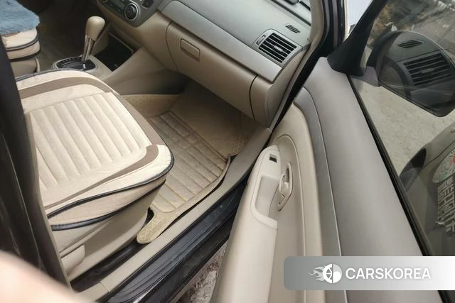 Nissan Xuan Yi id 4207431 из Китая 8