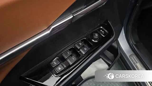 Ssangyong Torres id 3696795 из Кореи 8