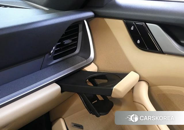 Porsche 911(992) id 4594002 из Кореи 8