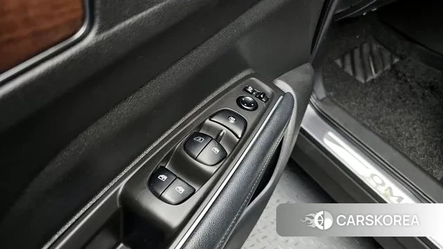 Renault Korea (Samsung) The New QM6 id 3514655 из Кореи 8