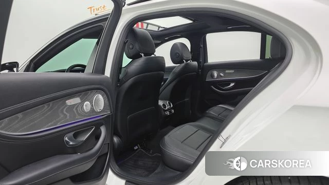 Mercedes-Benz E-Class W213 id 3916423 из Кореи 8