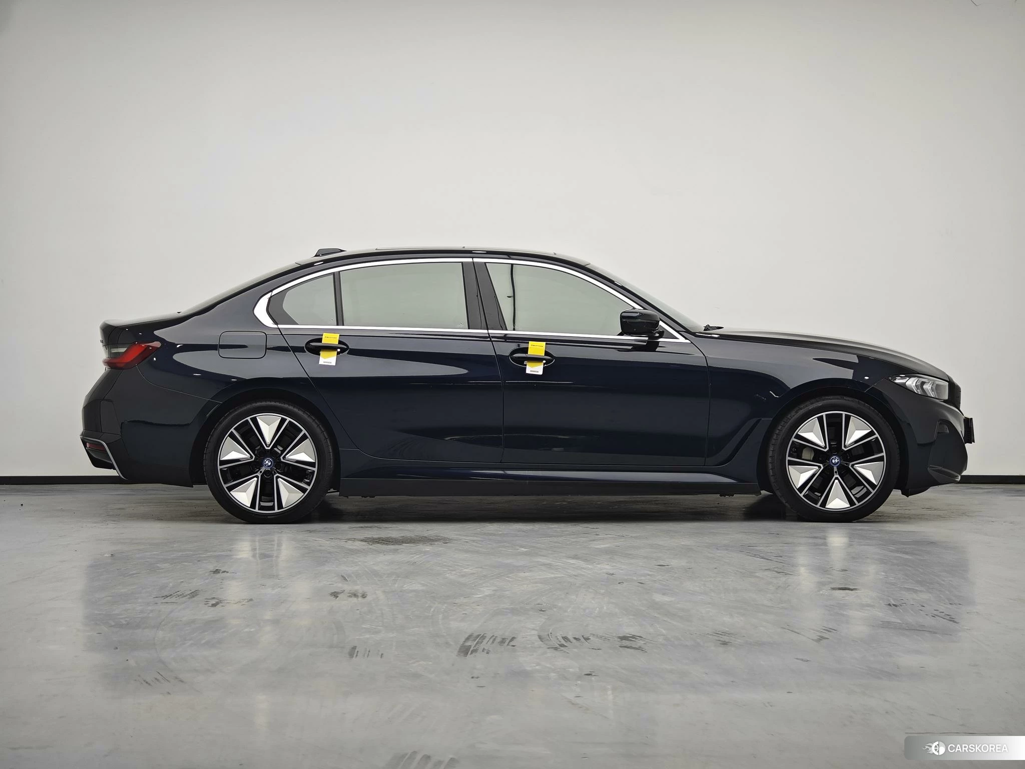 BMW i3 id 4413447 из Китая 8