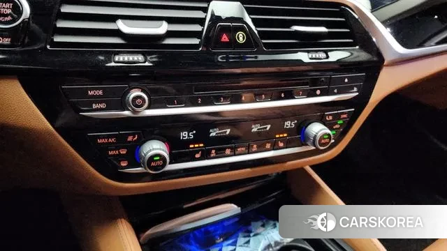 BMW 5 Series (G30) id 3013646 из Кореи 8