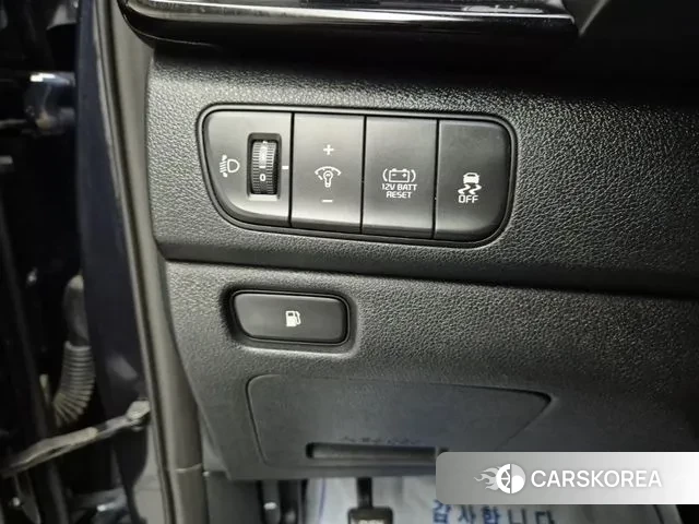 Kia Niro id 2995799 из Кореи 8