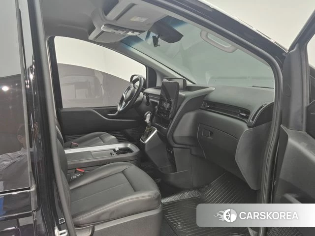Hyundai Staria id 4329448 из Кореи 8