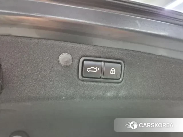 Hyundai The New Grandeur IG id 2281140 из Кореи 8