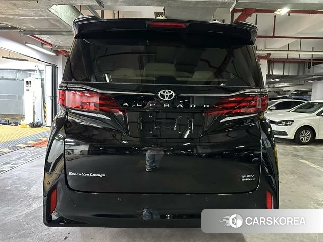 Toyota Elfa id 4239561 из Китая 8