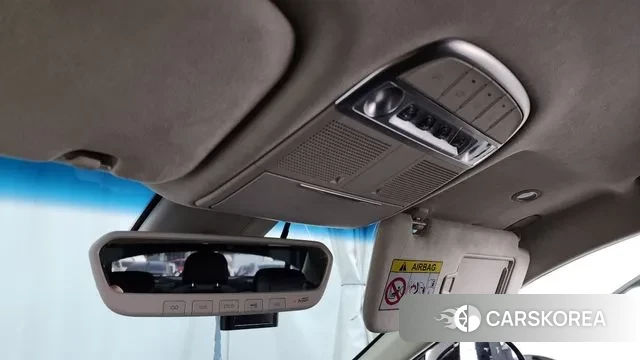 Genesis G90 id 3312200 из Кореи 8