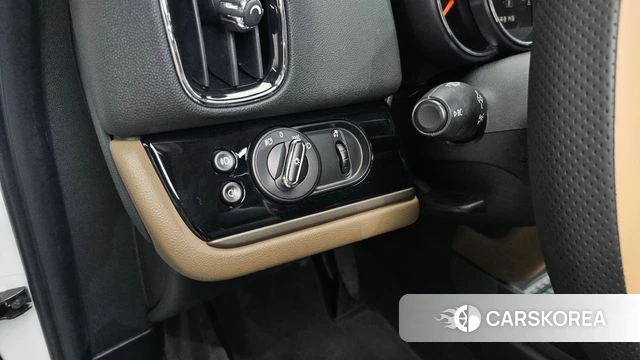 Mini Cooper D Countryman id 4417127 из Кореи 8
