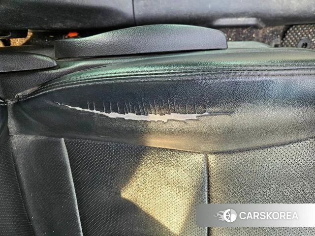 Ssangyong New Style Korando C id 3886616 из Кореи 8