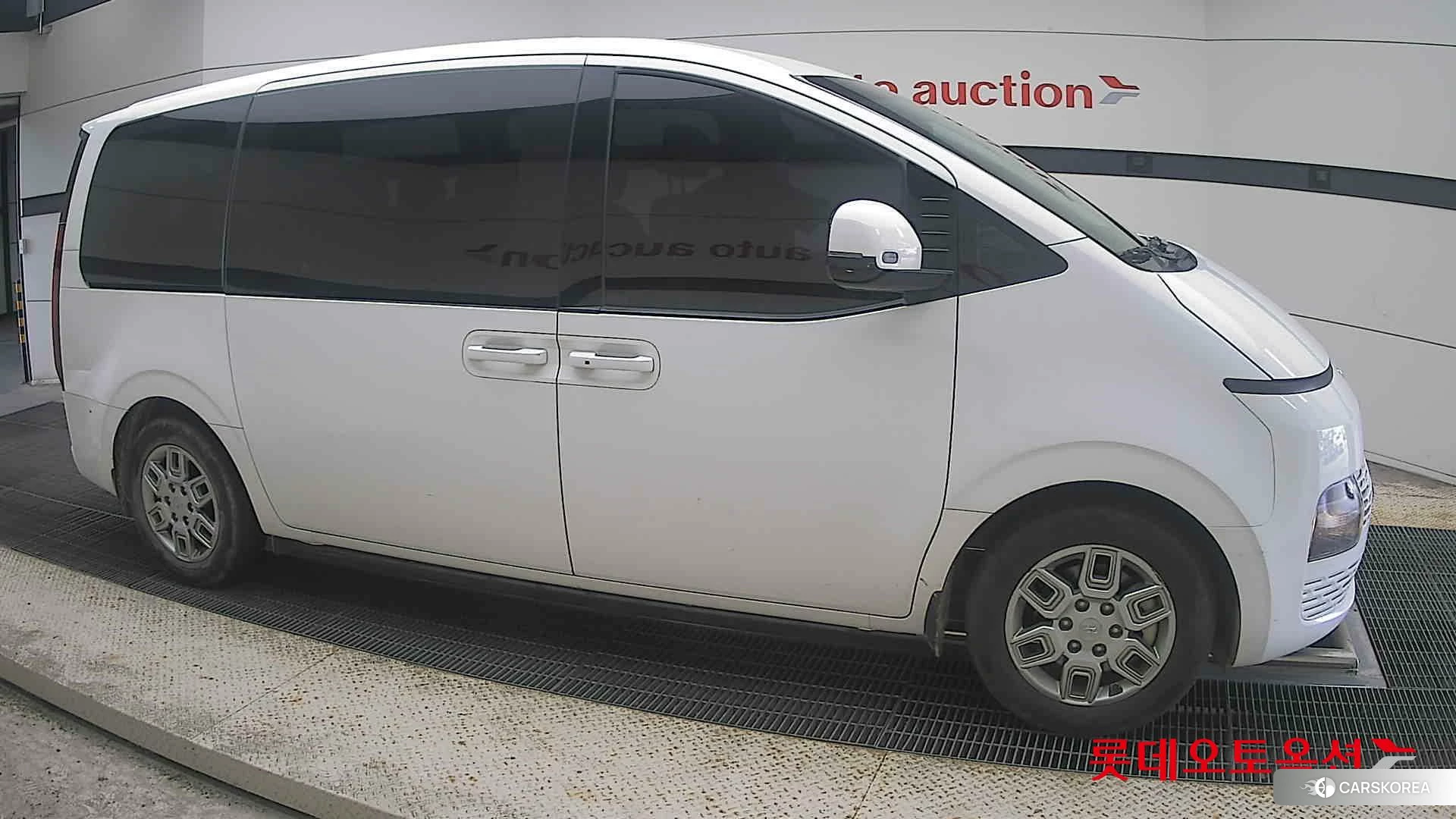 Hyundai Staria id 4909154 из Кореи 8