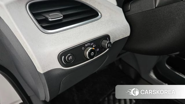 Chevrolet (GM Daewoo) Bolt EV id 3954765 из Кореи 8